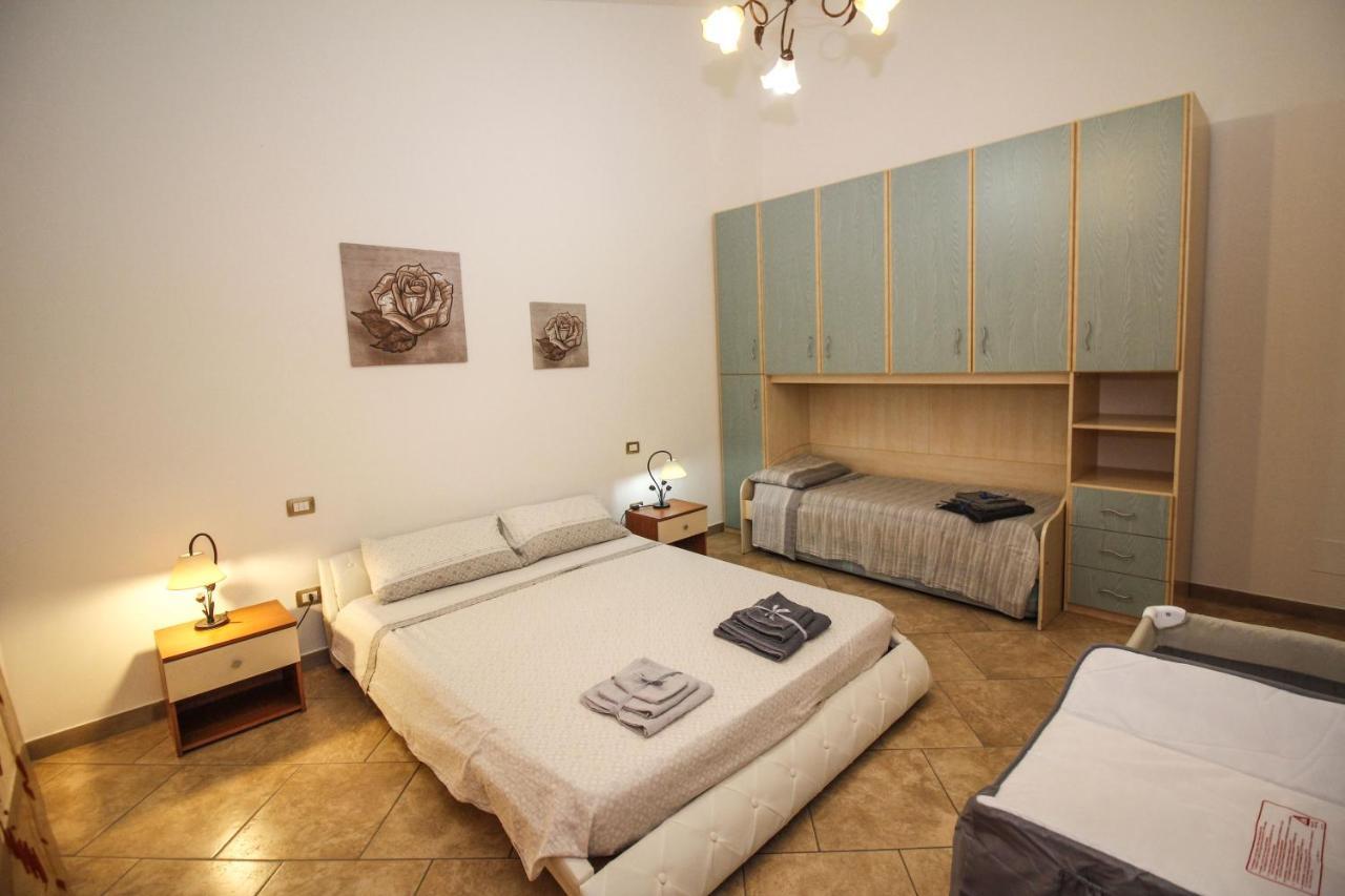 Casa Di Fabia Apartment SantʼAntìoco Екстериор снимка